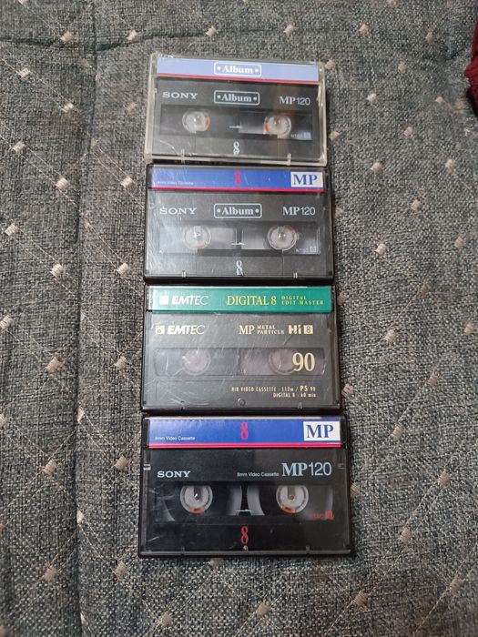 Видеокассеты 8 мм