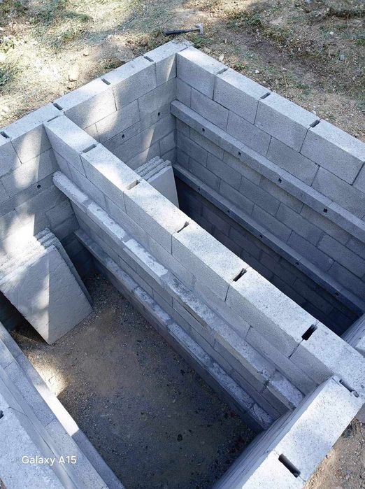 Monumente funerare iasi