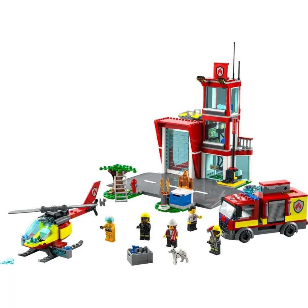 LEGO CITY 60320 - Пожарна станция с пожарникарска кола