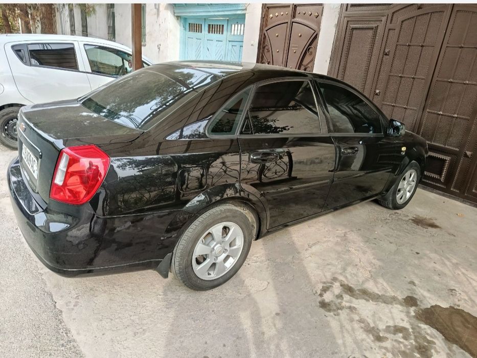 Продаю свои автомобиль жентра