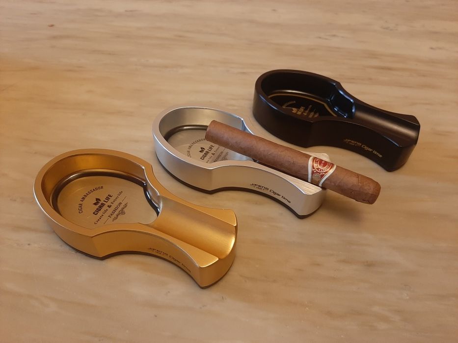 Луксозен метален пепелник за пури Cigar life