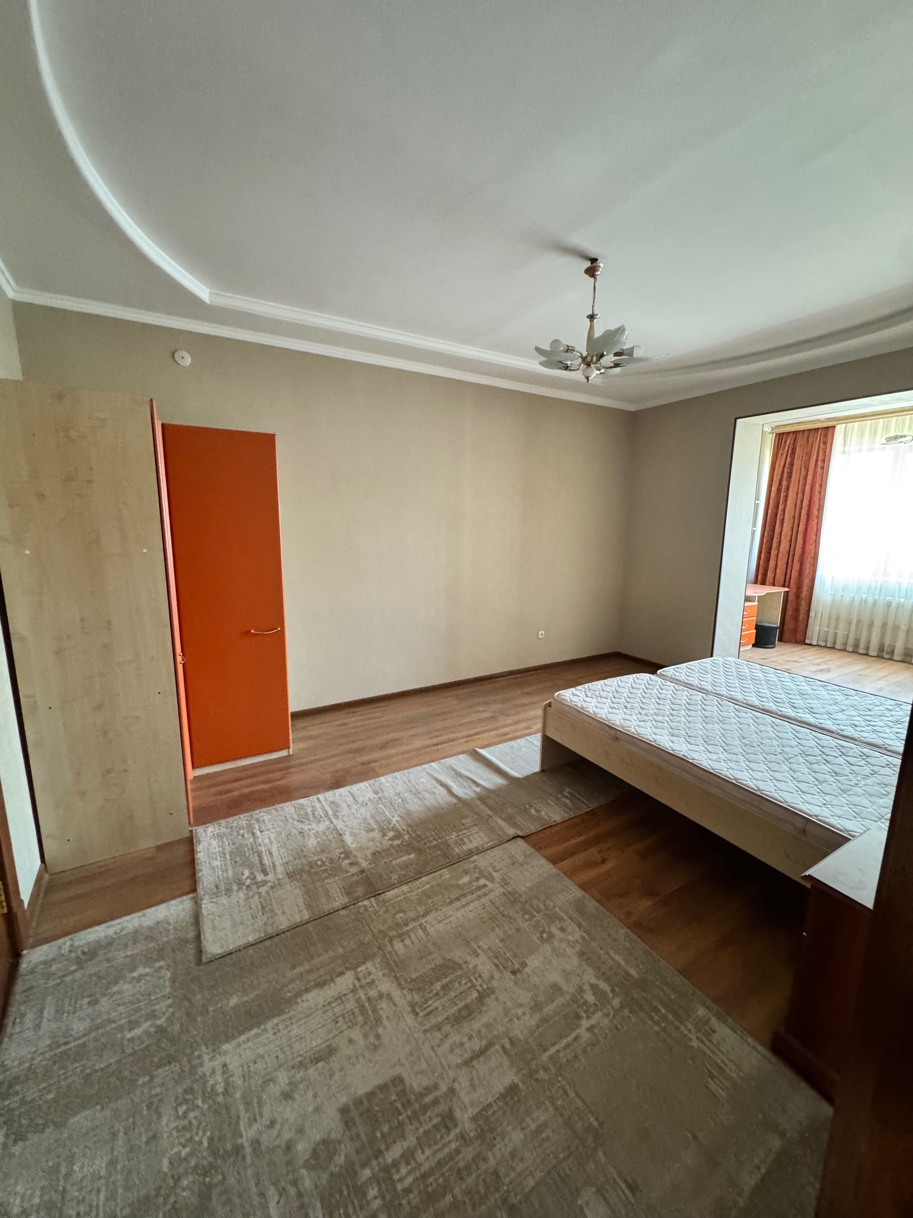 квартира 4 комнаты