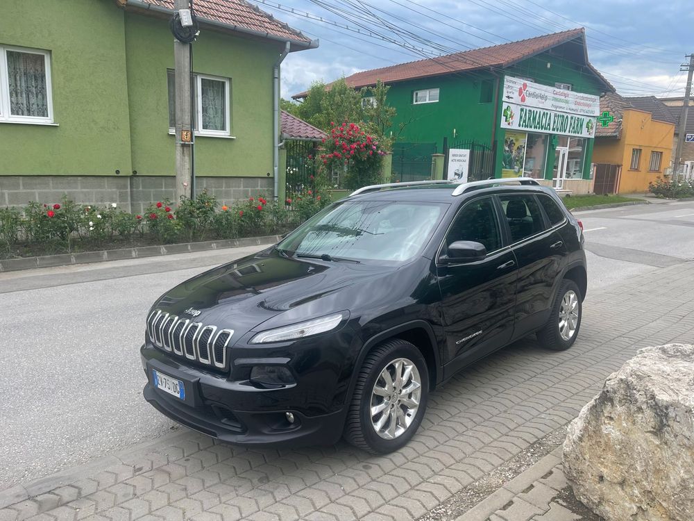 Vand jeep cherokee 2014 2.0 Diesel recent adus in tara