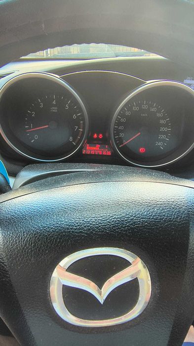 Mazda 3 2011 1.6 benzina