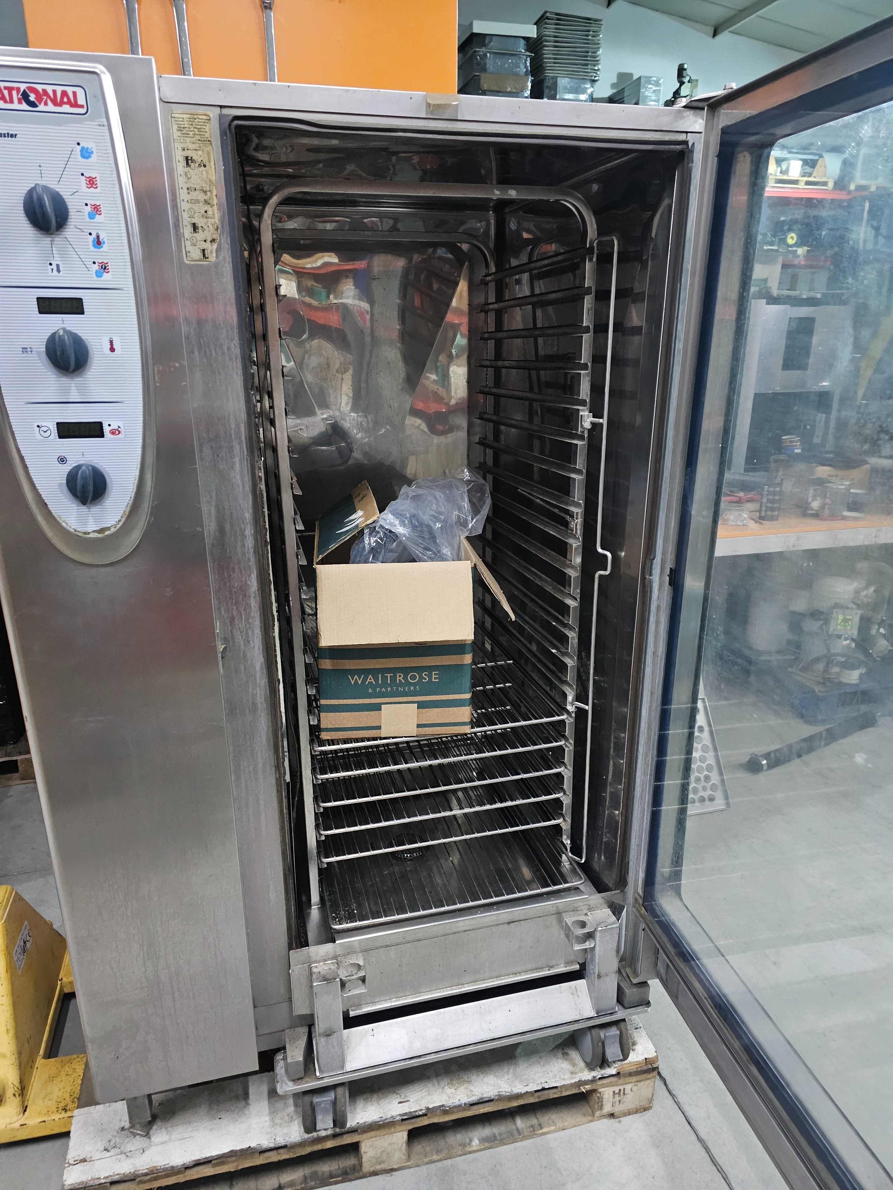 Конвектомат Rational CM202 - 40 тави - на ток