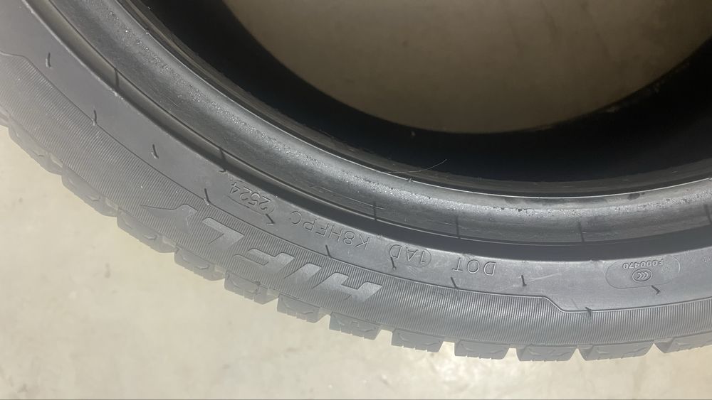 2 Anvelope iarna 245/40/R19