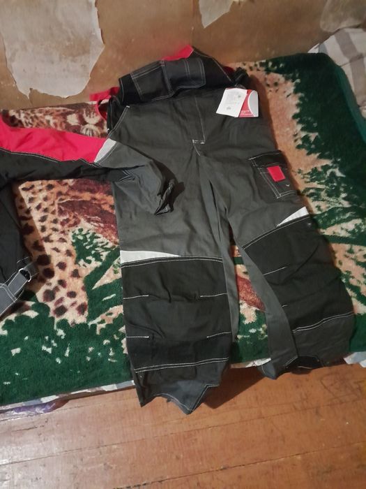 Продам спецодежду сириус новая