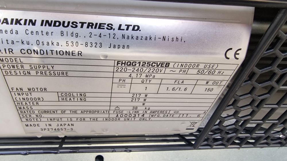 Daikin 14kw  таванен инверторен  климатик 
RZQG125 
FHQG125