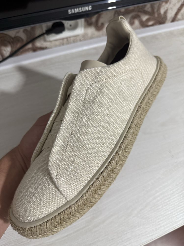 Ermenegildo Zegna sotilvoti Italya