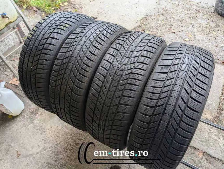 SET 4 Anvelope Iarna 215/55 R17 CONTINENTAL WinterContact TS870P 94H