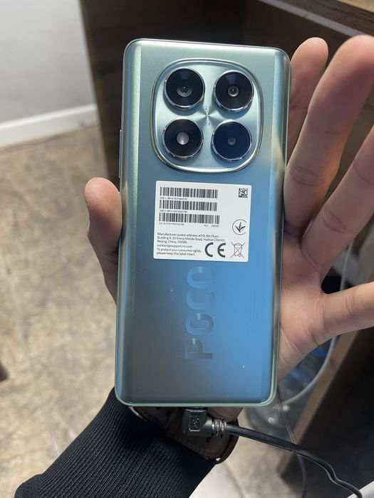 Телефон Новый! сим карта салынбаган