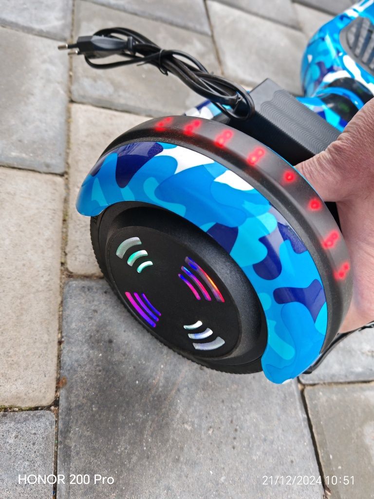 Hover-board foarte puțin folosit