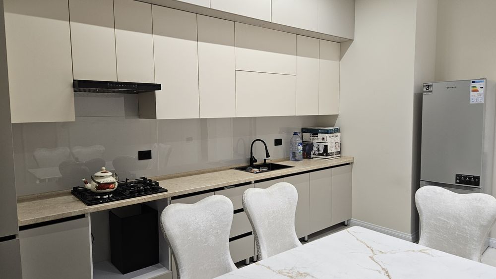 Продаётся уютная квартира.  М. Беруни.