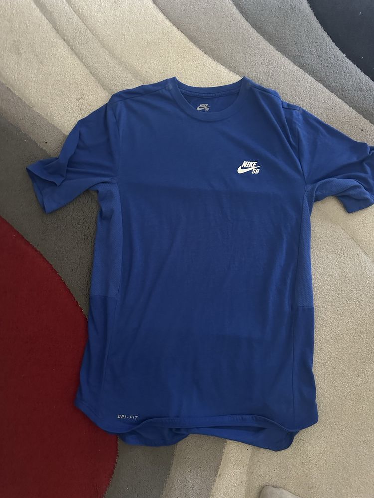 Мъжка тениска Nike