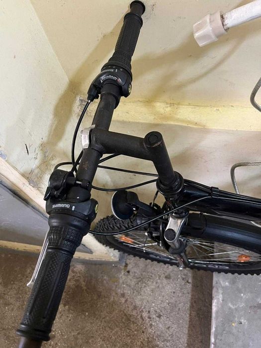 Vând bicicletă model NewBie XS23