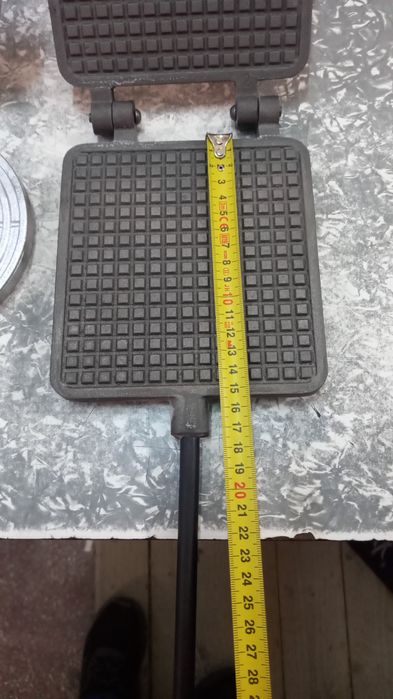 Presă fontă pentru  sărățele Promo 139 lei