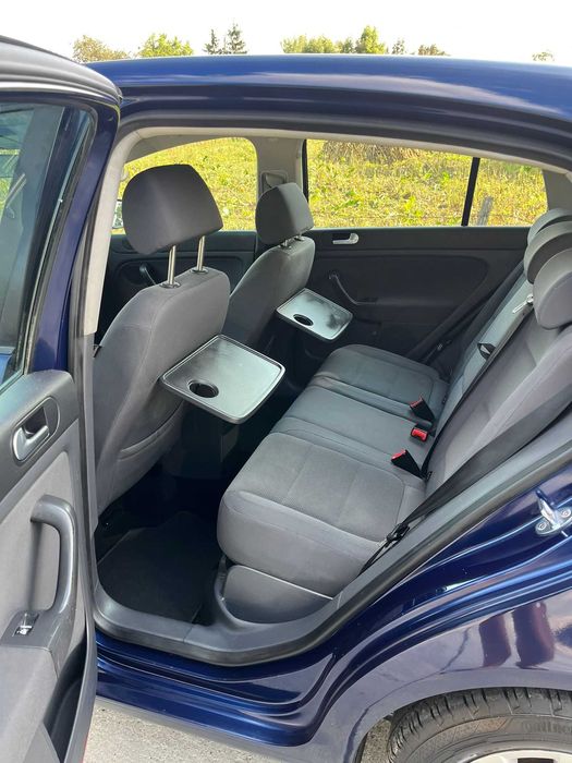 Vand Volkswagen Golf 5 plus motor 1.9 tdi