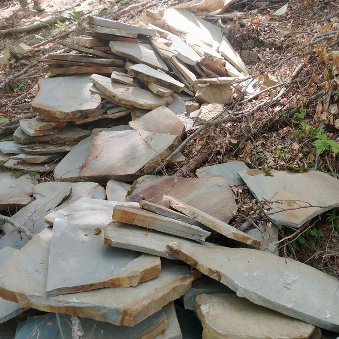 Vând piatră naturală