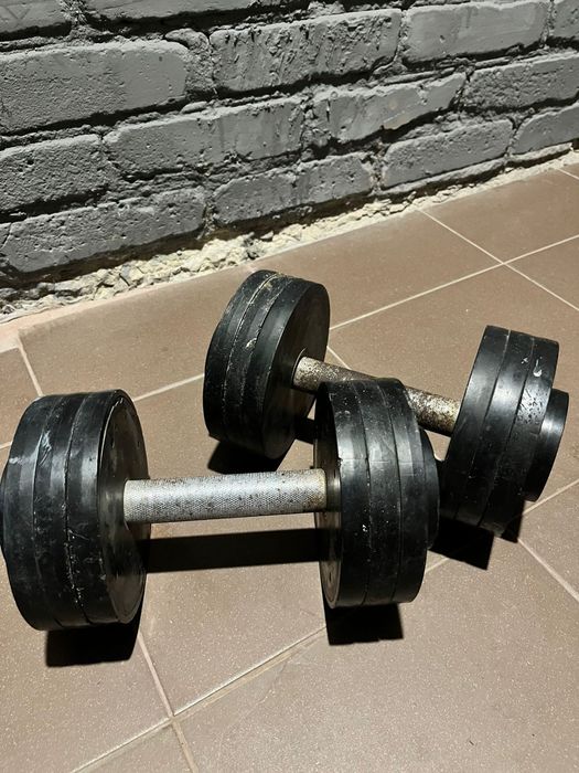 Штанга, гантели.