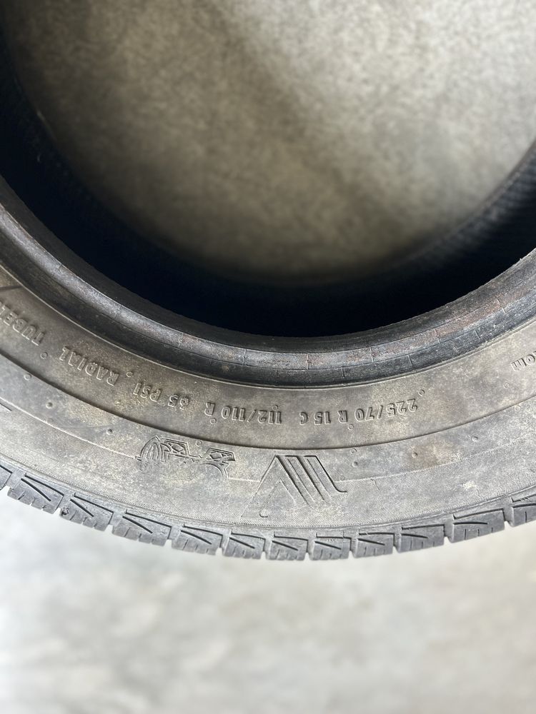 Продавам гуми Trans Tech r15 c 225/70