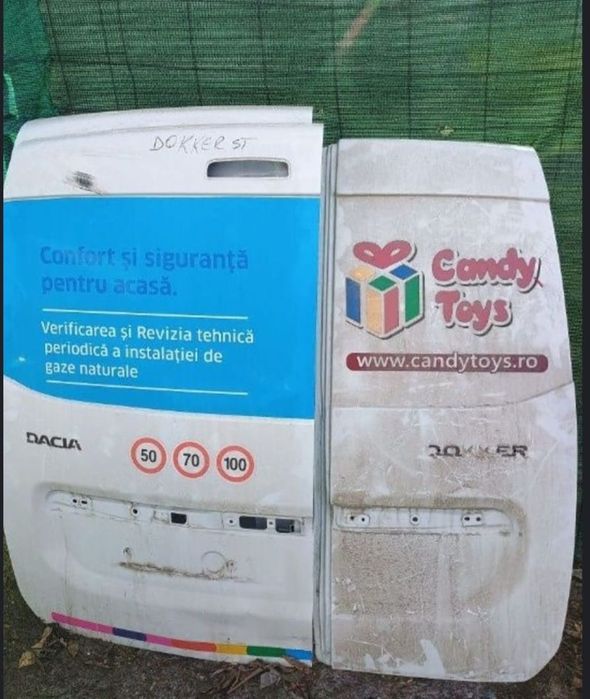 Lampi spate Dacia Dokker