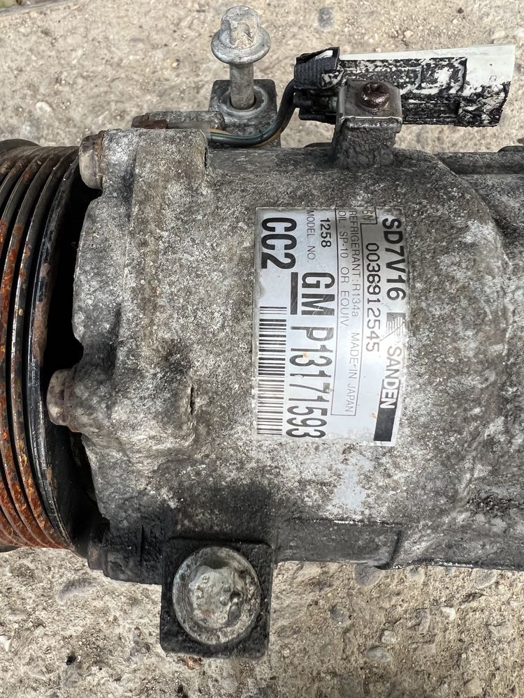 алтернатор, дюзи, климатик и  помпа за 19. TDI Saab, Alfa Romeo, Opel
