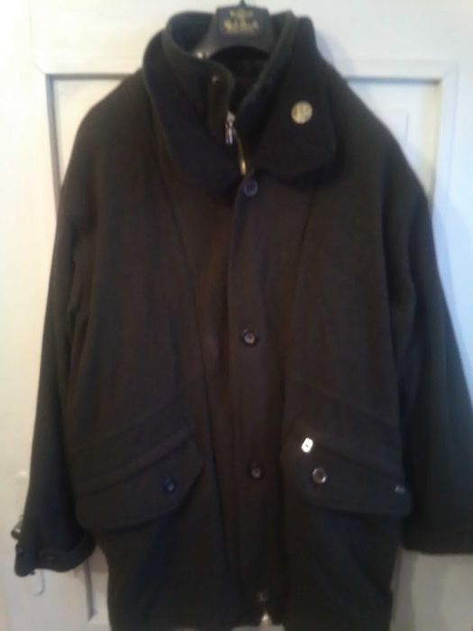 Отлично запазено мъжко облекло