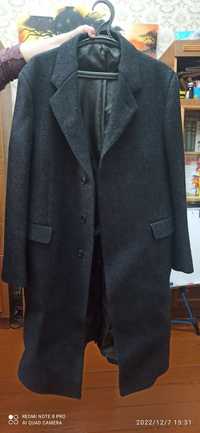 Новое шерстянное пальто размер 58-60