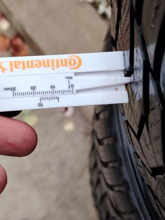 Jante DERZENT R19+cauciucuri de iarnă