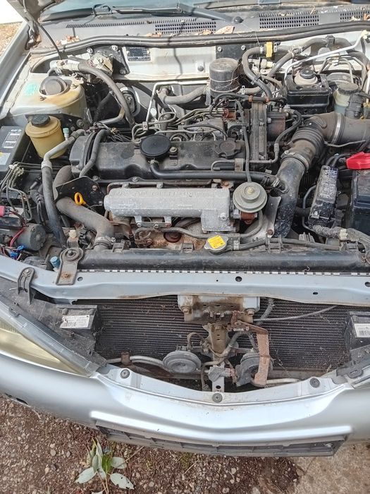 Продавам на части Нисан примера п11  2.0тд NISSAN Primera