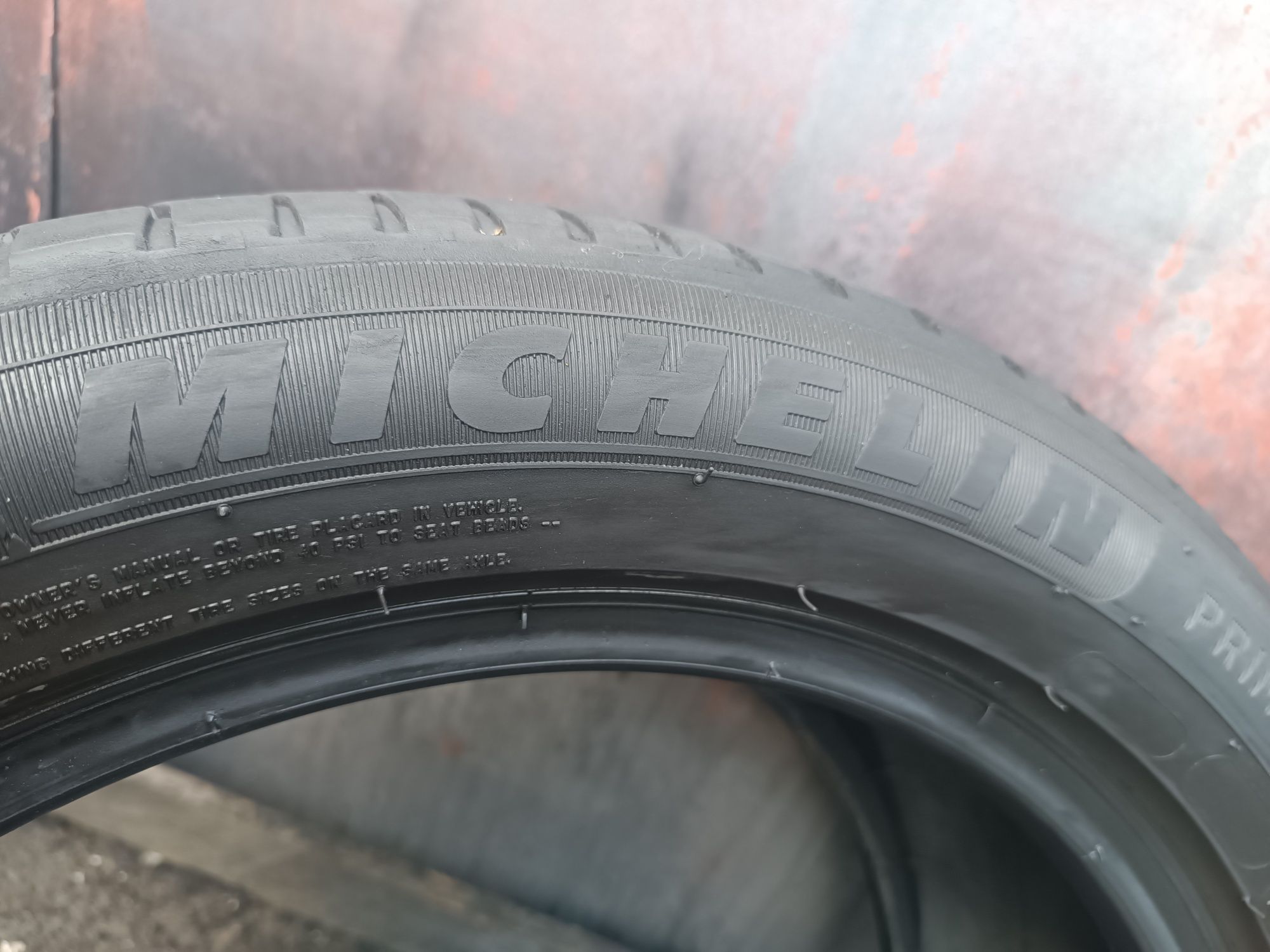 225/50/17 Michelin