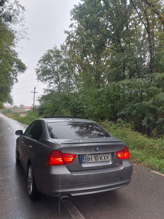 Bmw seria 3 e90 Facelift 318d 143cp 

Manual 
Km 322000
Itp valabil 
A