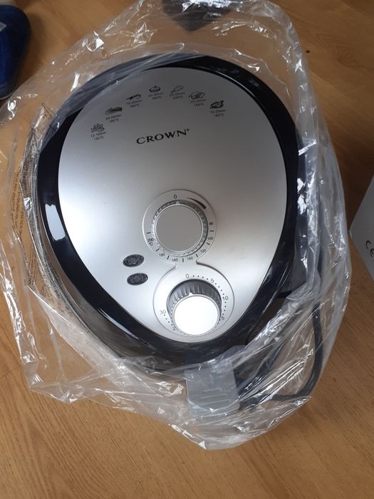 Мултикукър- нов с опаковка