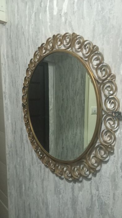 Зеркало настенное