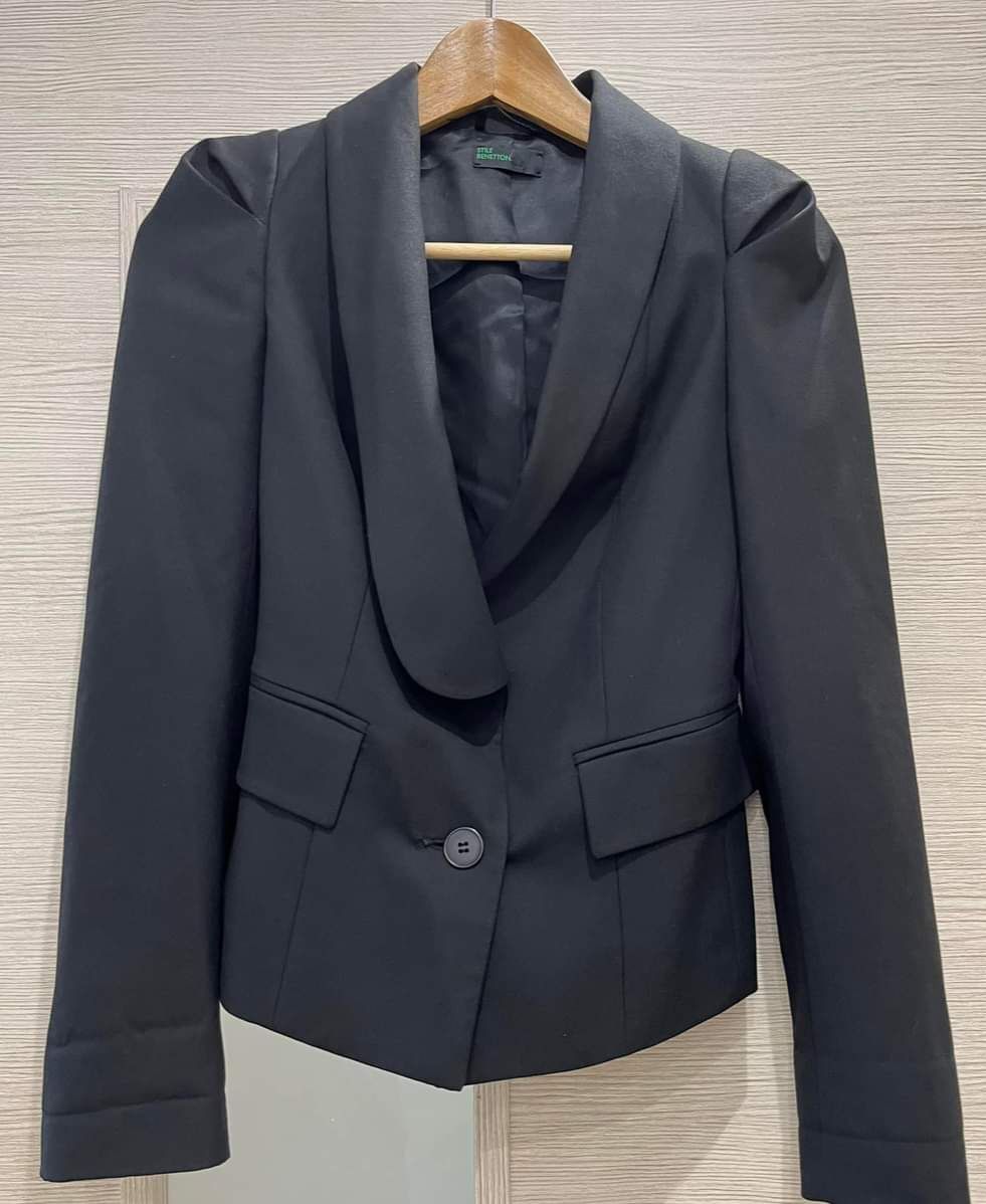 Дамско сако Benetton XS размер