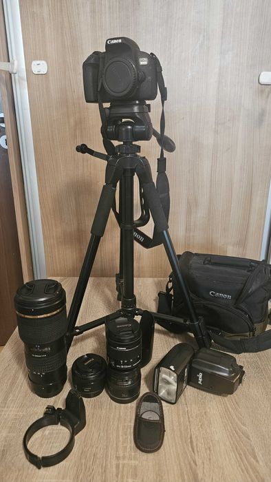 Canon EOS 800D +accesorii