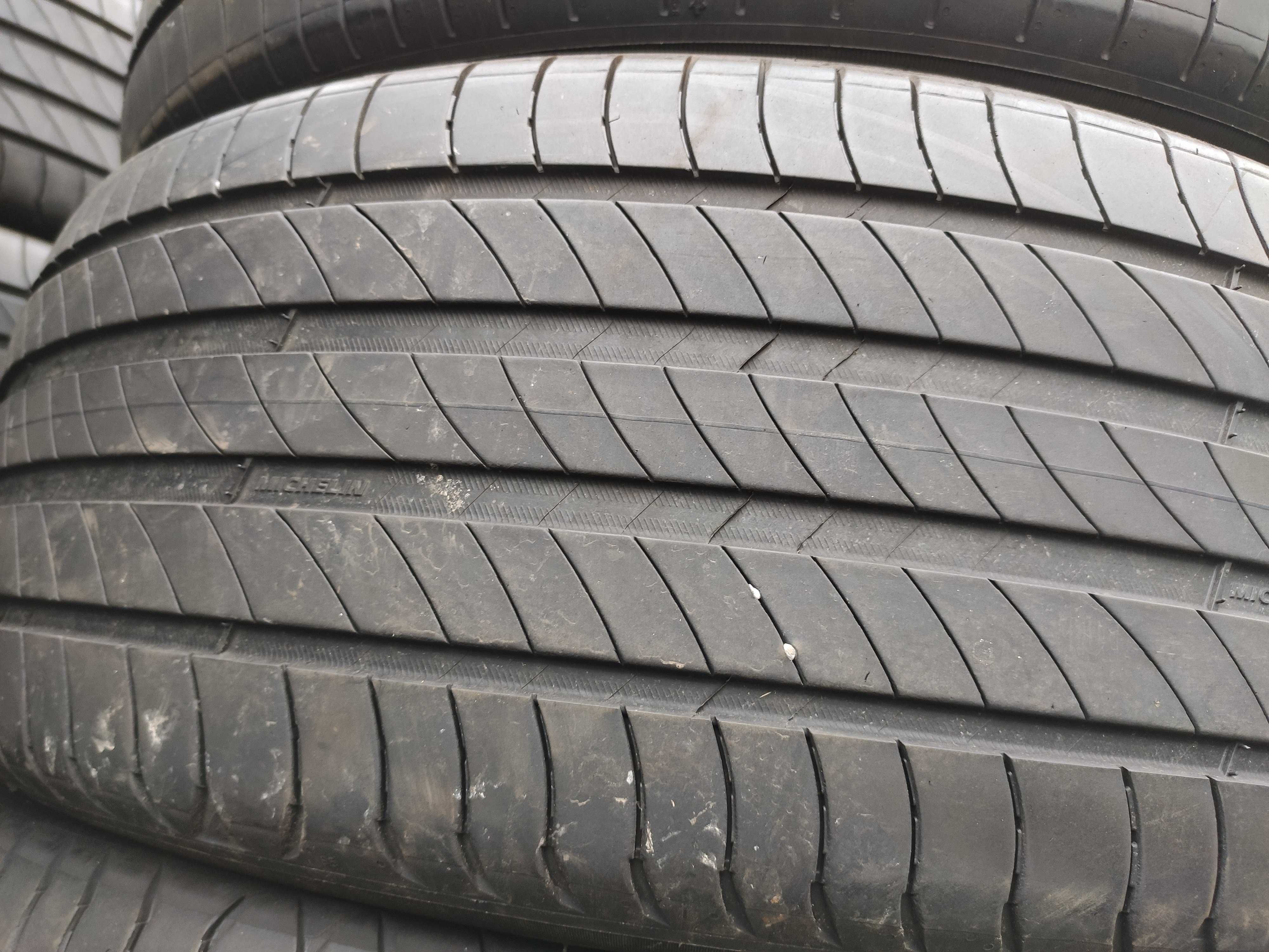 4бр Летни гуми 225 55 18 - Michelin