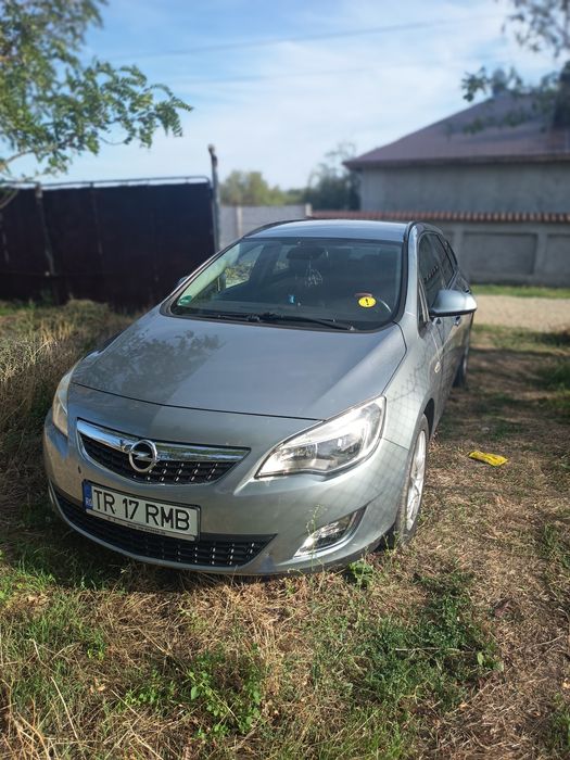 Schimb Opel Astra j din 2011