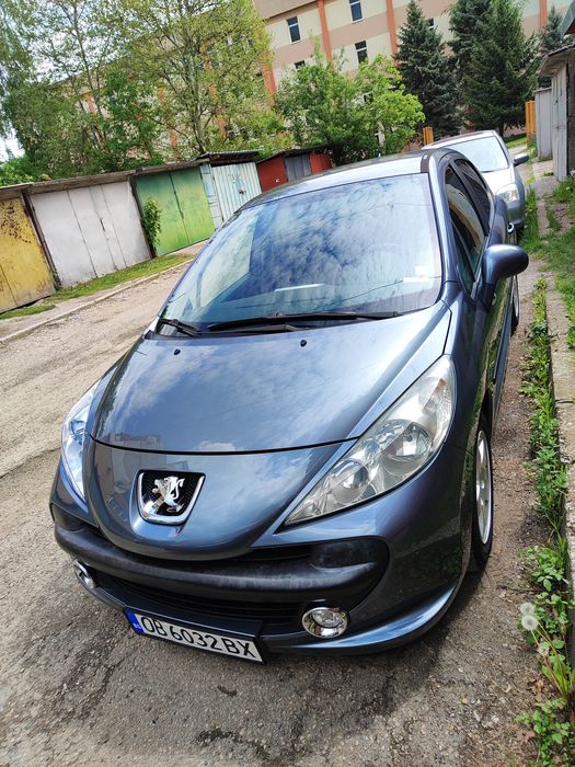 PEUGEOT 207 1.4 бензин