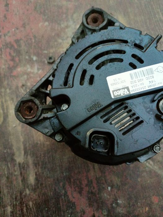 Alternator Opel Vivaro, Movano, Renault Trafic, Master