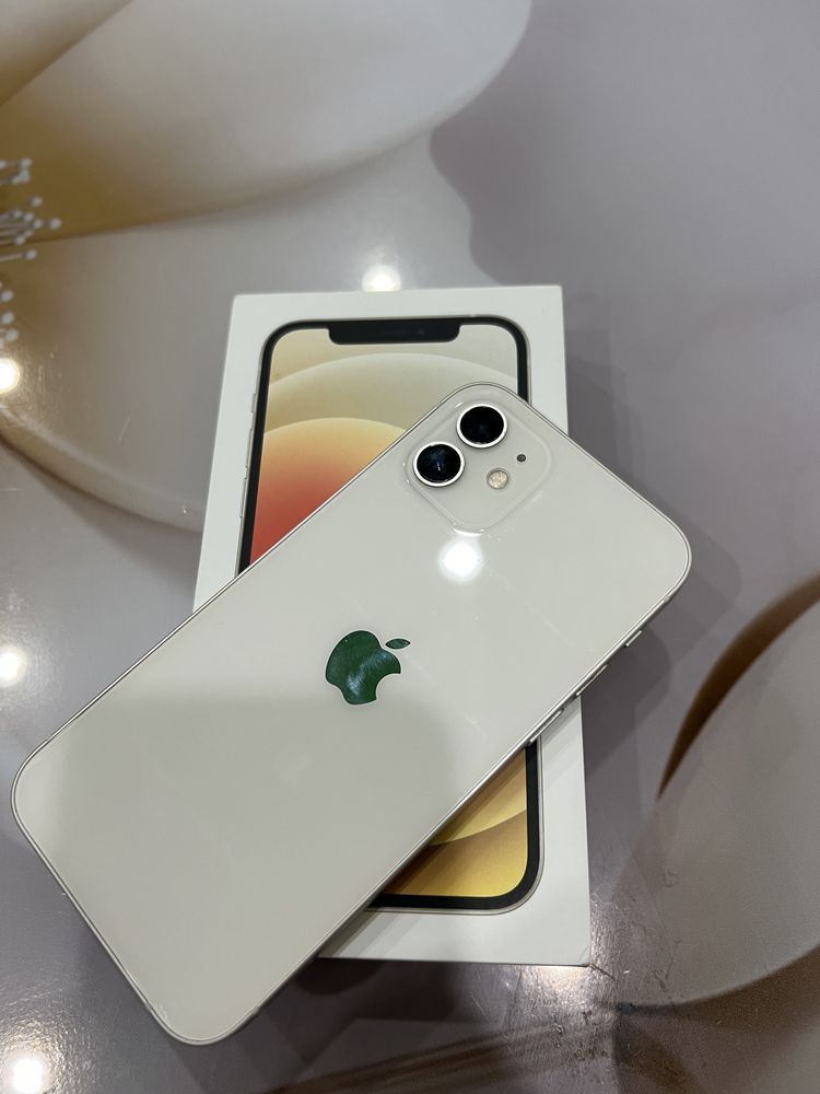 Продам iphone 12