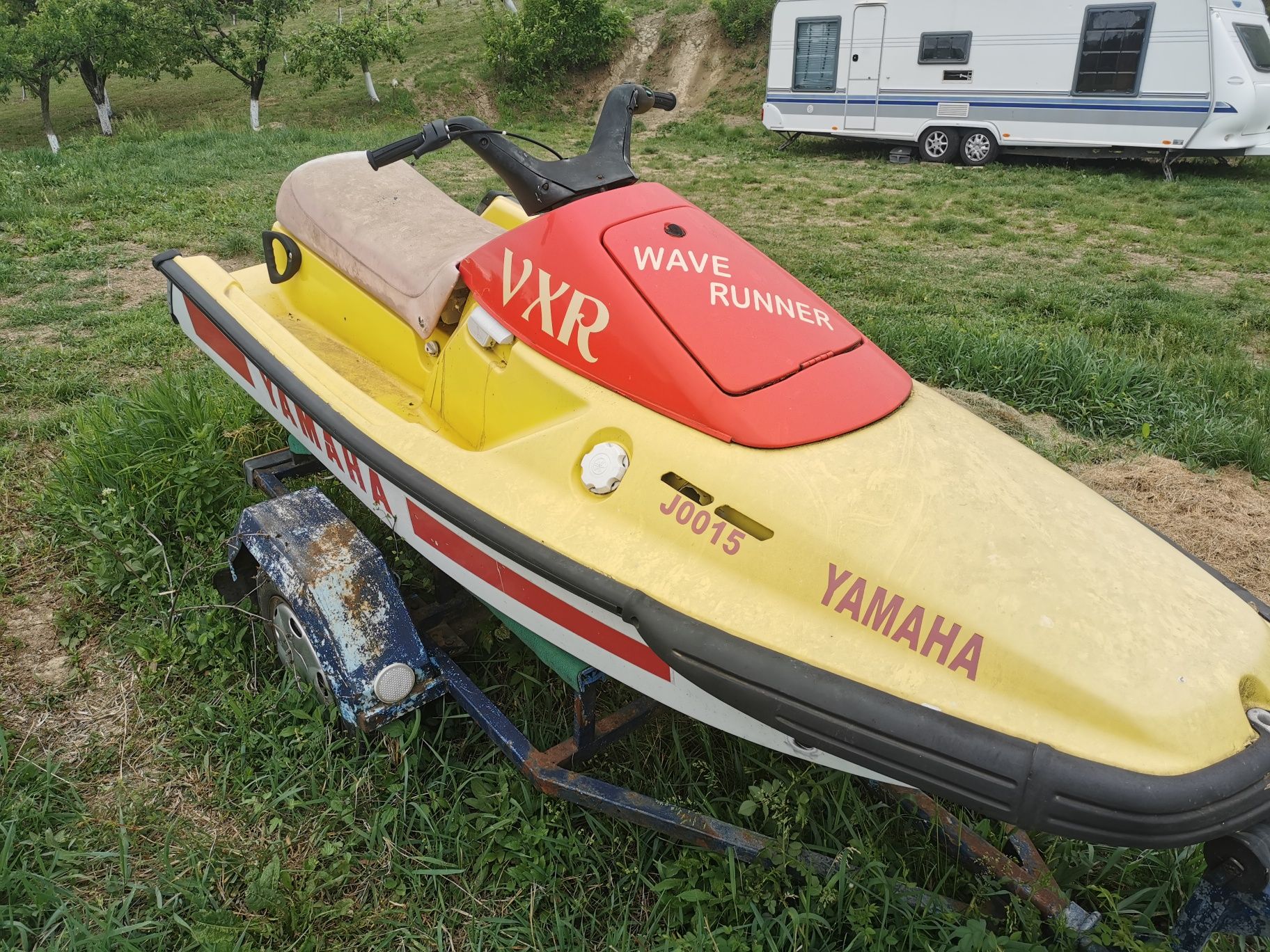 Vand jet ski YAMAHA