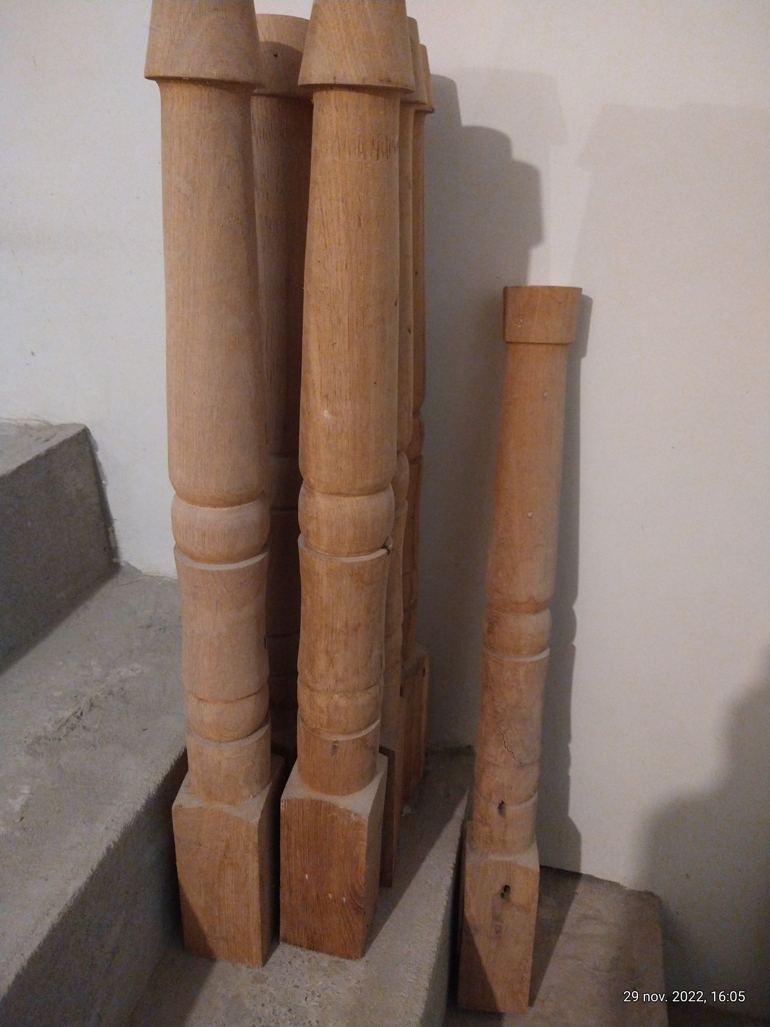 Picioare lemn strunjite fag