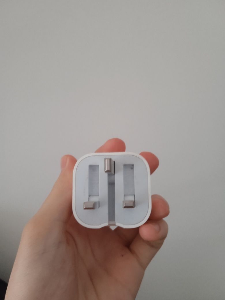 Iphone zaryadchik orginal lihgting