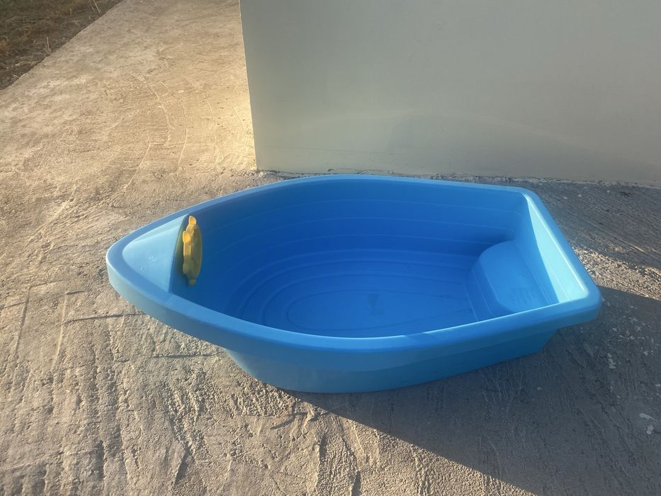 Cada de copii, tip vaporaș