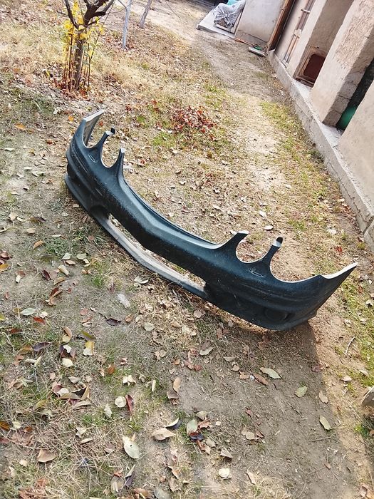 Бампер Мерседес рестайлинг лупарик рестайлинг в хорошем состоянии цена