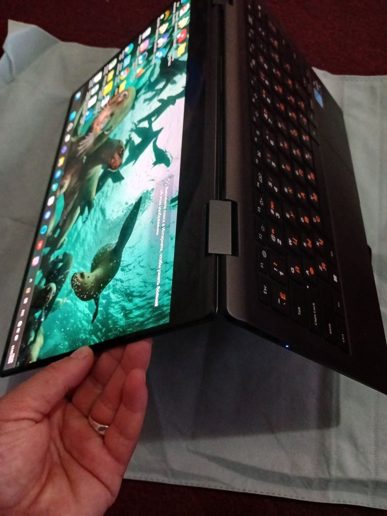 Samsung Galaxy Book 2 Pro