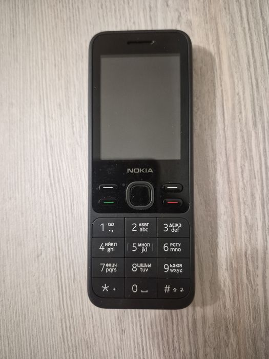 Продам кнопочный телефон Нокиа