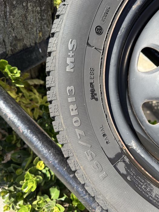 зимни гуми 165/70/R13 с джанти