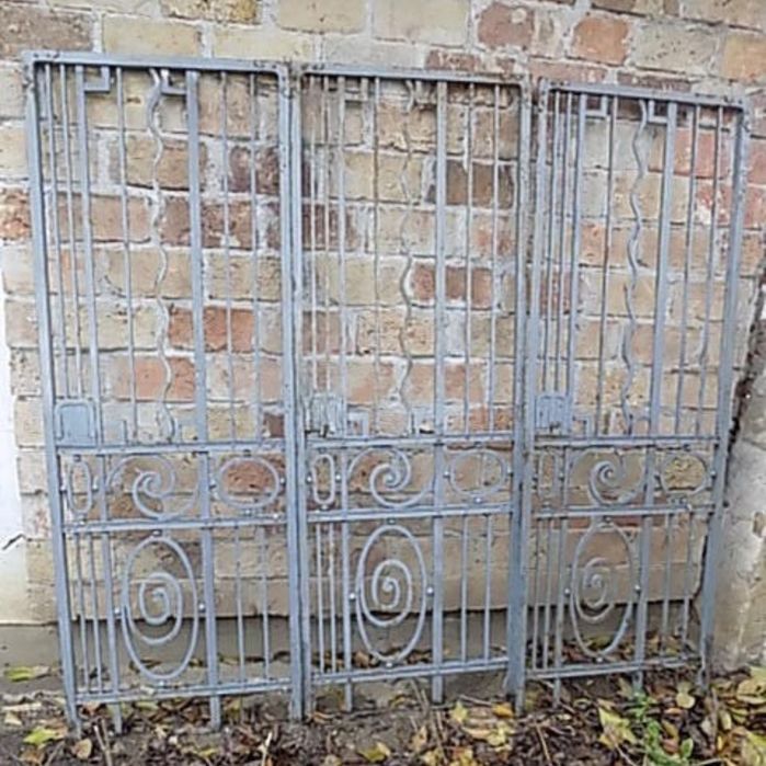 Poarta dubla fier forjat veche.Usa fier